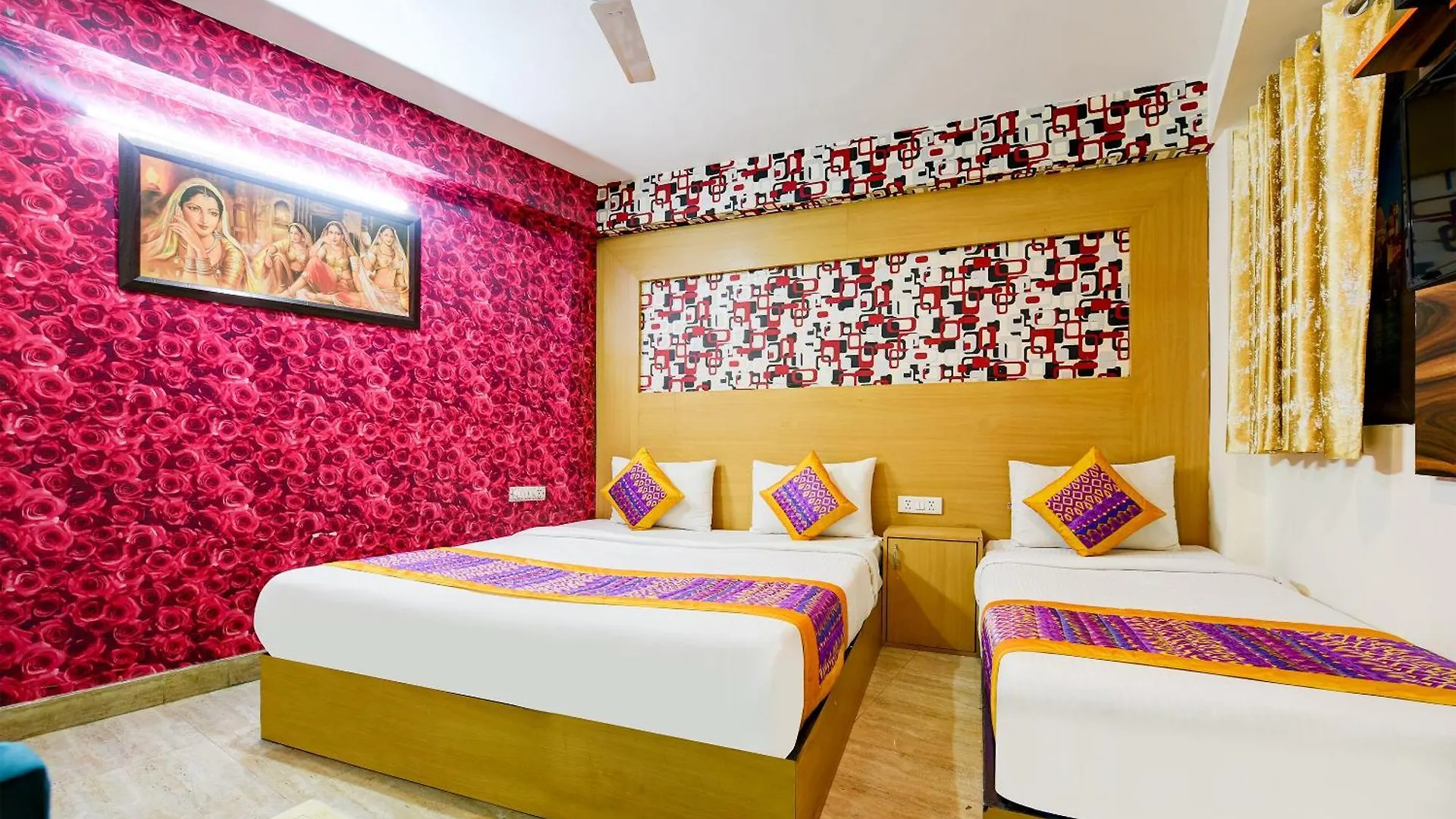 Hotel Park Suites - Near Igi Airport Terminal 3 New Delhi Bed & Breakfast