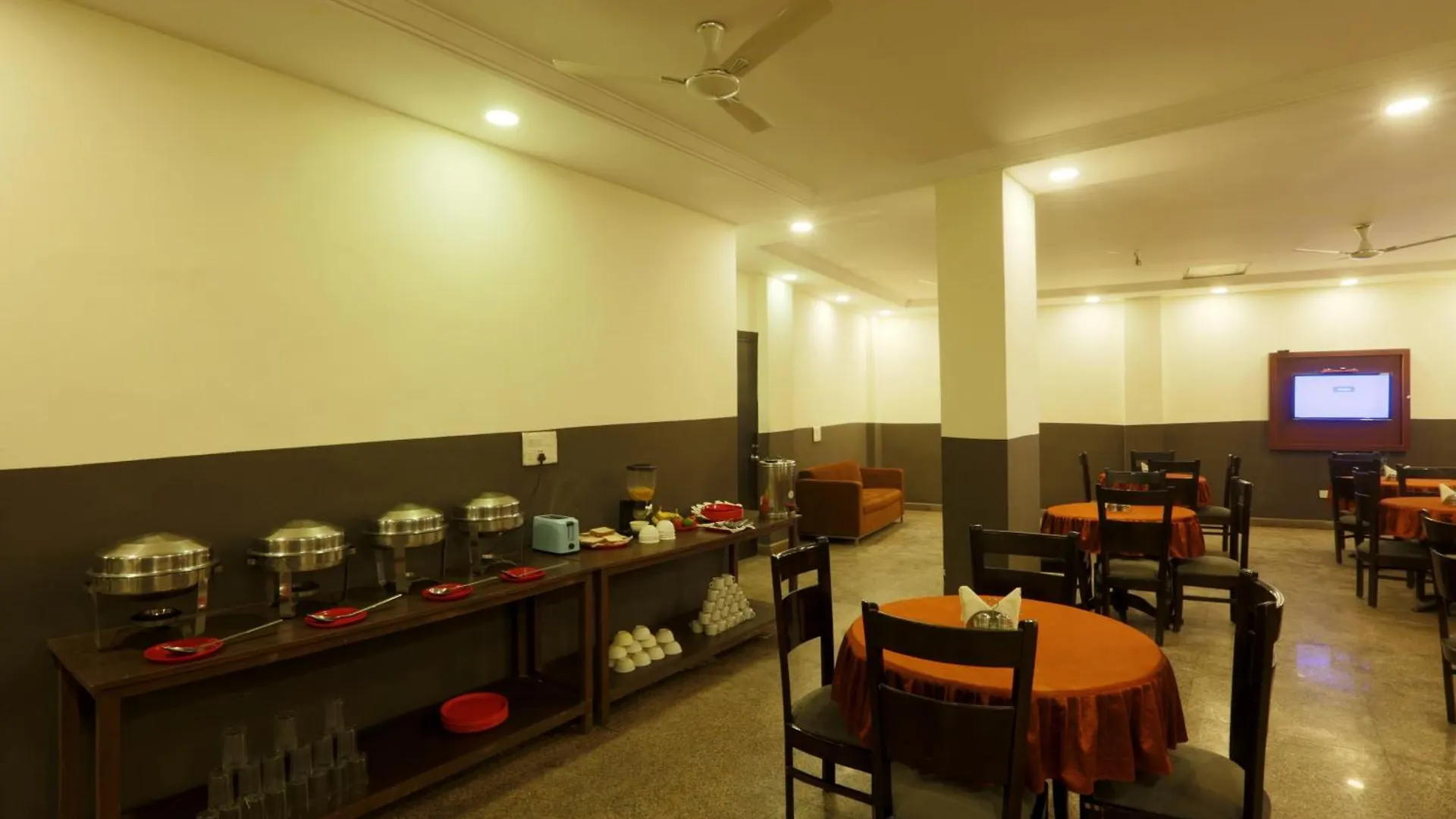 Hotel Park Suites - Near Igi Airport Terminal 3 New Delhi