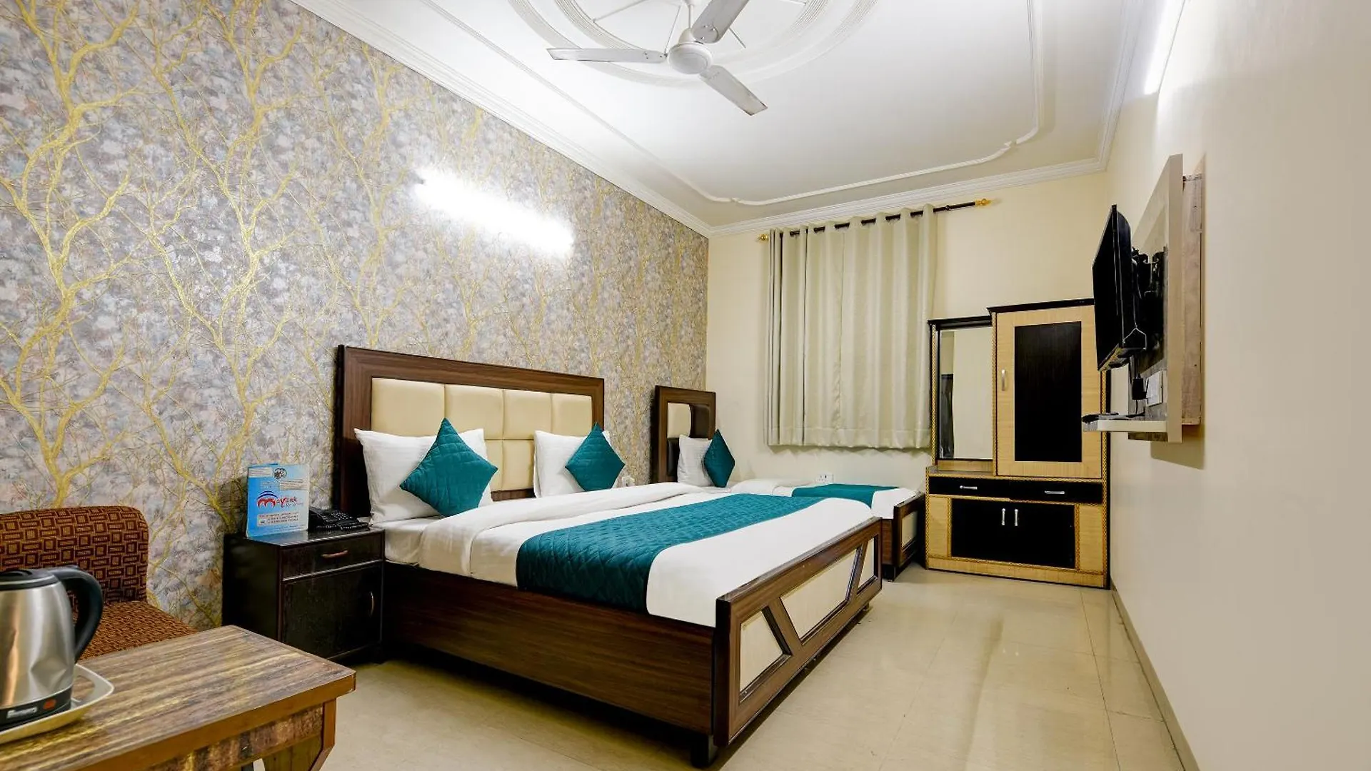 Hotel Park Suites - Near Igi Airport Terminal 3 New Delhi