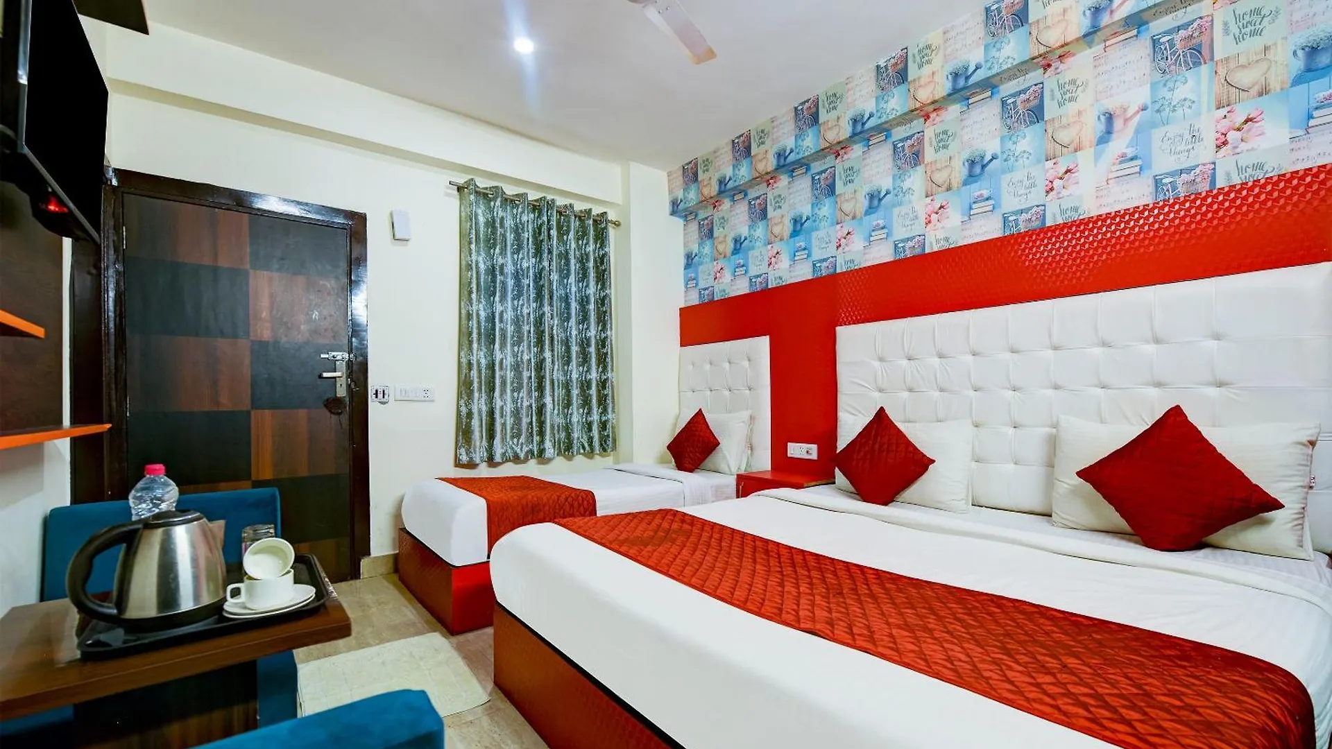 Hotel Park Suites - Near Igi Airport Terminal 3 New Delhi Bed & Breakfast